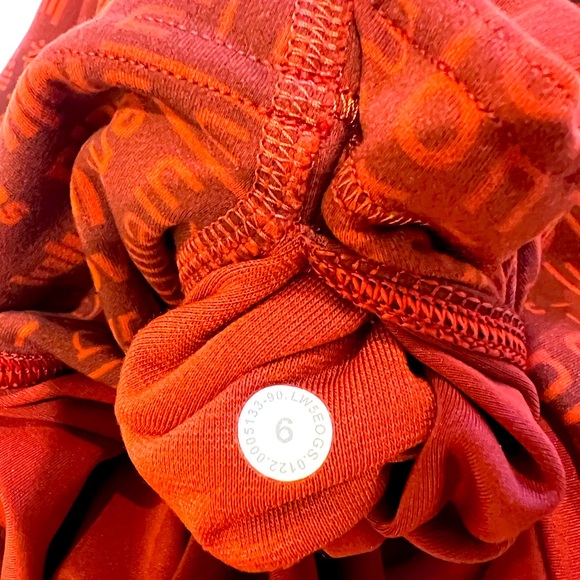 Lululemon legging - Picture 4 of 5